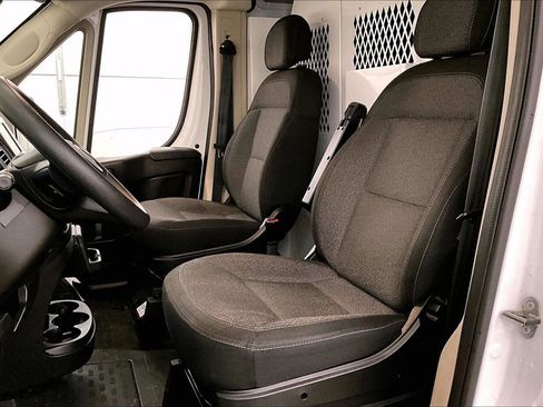 Used 2022 RAM ProMaster 2500 image 24