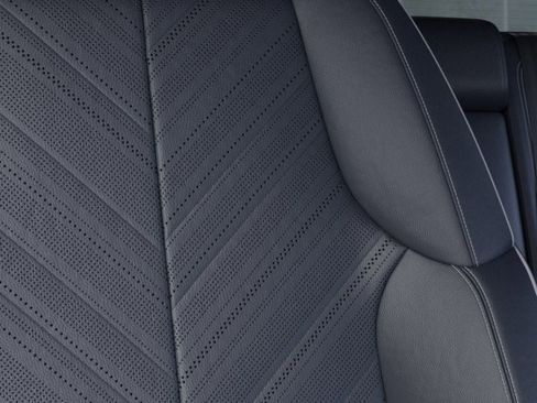 New 2026 Cadillac Optiq Luxury 2 image 21