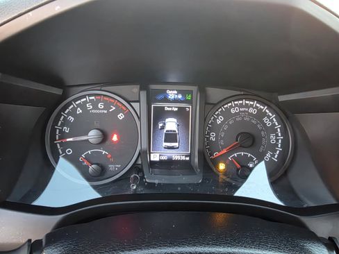 Used 2021 Toyota Tacoma SR w/ SR Convenience Package image 13