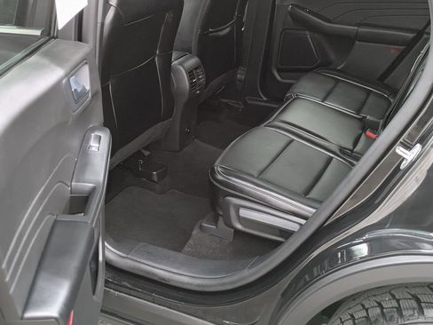 Used 2024 Ford Escape Platinum AWD/4WD image 25