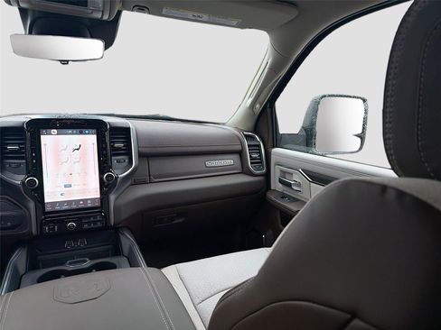 New 2026 RAM 3500 Laramie w/ Towing Technology Group AWD/4WD image 25