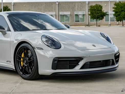 Used 2024 Porsche 911 Carrera GTS RWD image 26