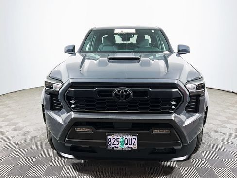 Certified 2025 Toyota Tacoma TRD Sport AWD/4WD image 2