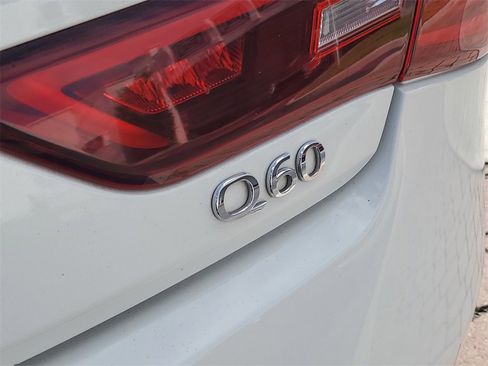 Used 2017 INFINITI Q60 w/ Cargo Package image 8