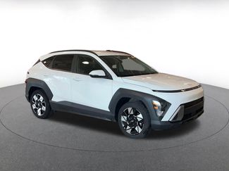 Used 2025 Hyundai Kona SEL video 2