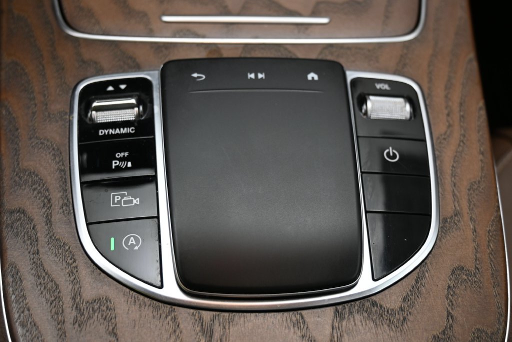 Used 2023 Mercedes-Benz E 350 4MATIC Sedan image 33