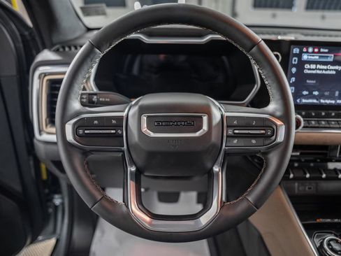 Used 2026 GMC Canyon Denali image 30