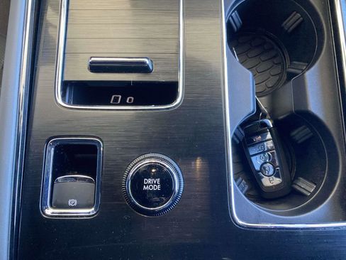 Used 2021 Lincoln Aviator Reserve w/ Elements Package Plus image 28