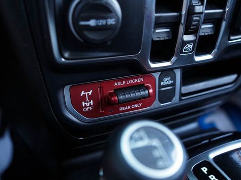 Used 2023 Jeep Gladiator Mojave w/ Trailer Tow Package AWD/4WD image 26