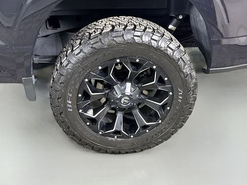 Used 2021 Ford F150 Lariat w/ Equipment Group 502A High AWD/4WD image 36