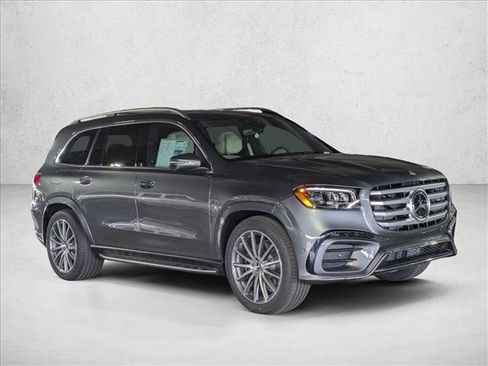 New 2026 Mercedes-Benz GLS 580 4MATIC image 7