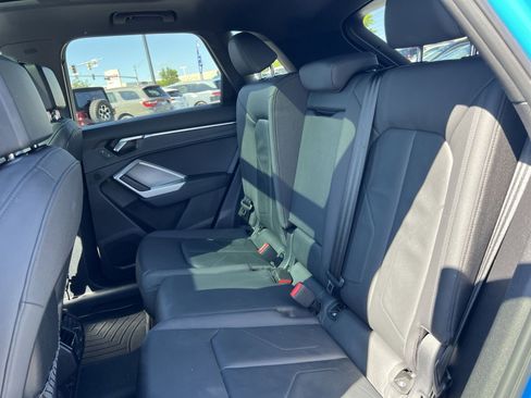 Used 2020 Audi Q3 2.0T Premium Plus AWD/4WD image 32