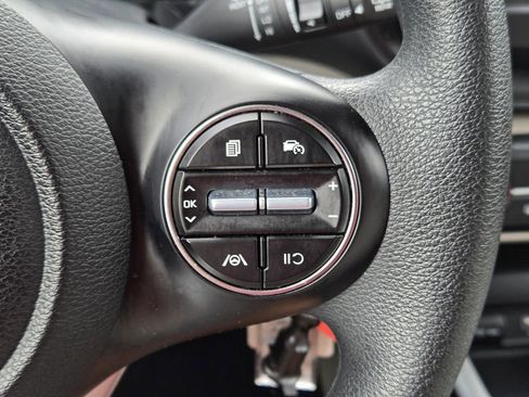 Certified 2025 Kia Soul S FWD image 28
