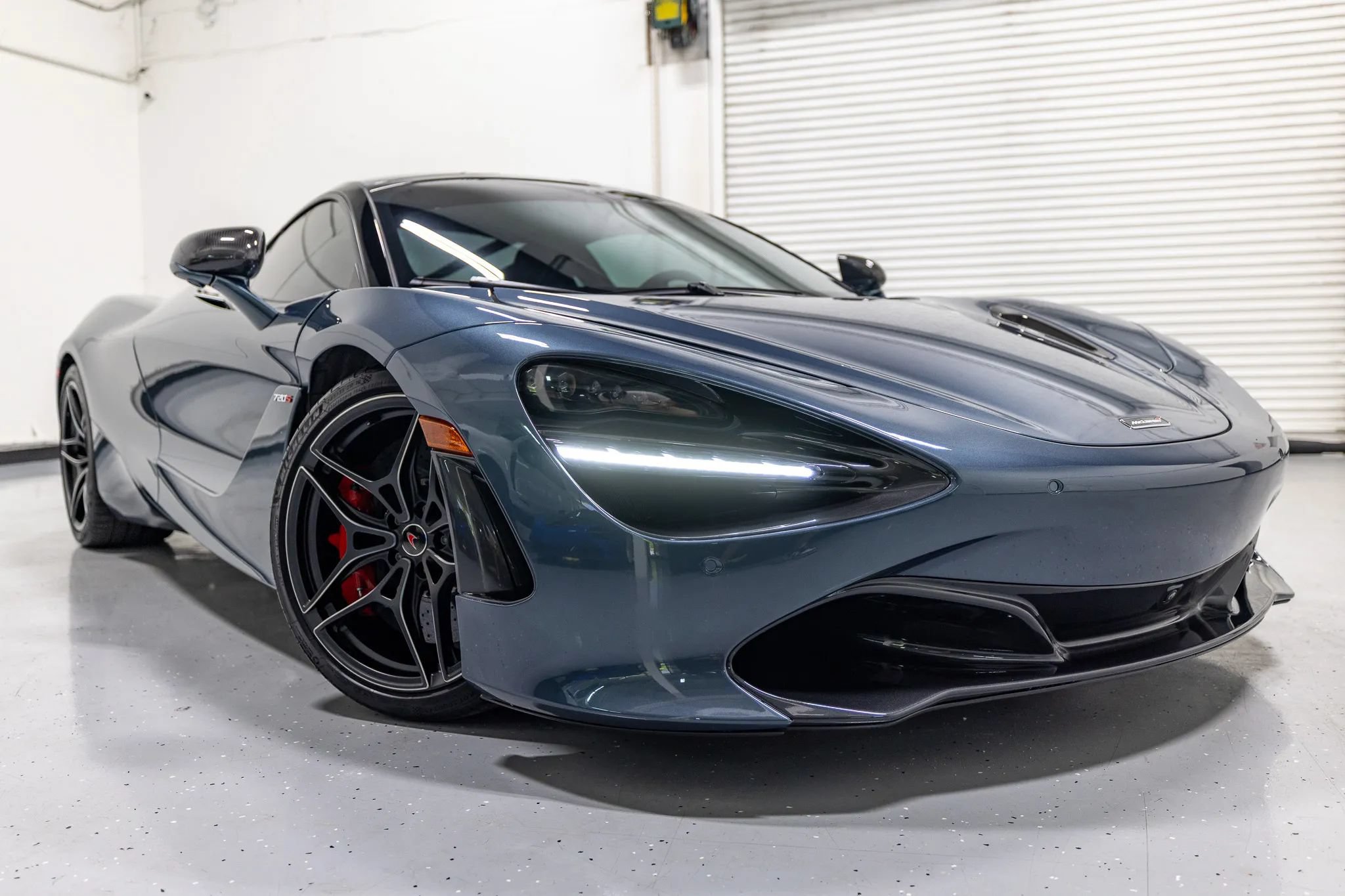Used 2018 McLaren 720S Performance RWD image 6