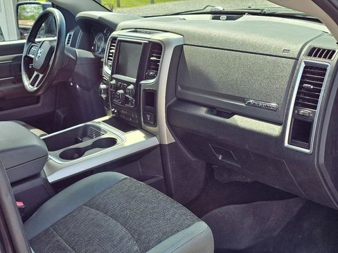 Used 2016 RAM 1500 Big Horn image 33