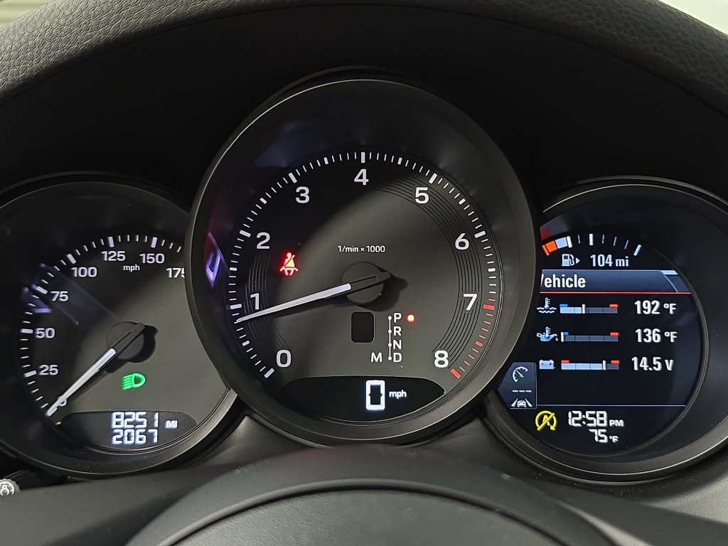 Certified 2026 Porsche Macan AWD/4WD image 15