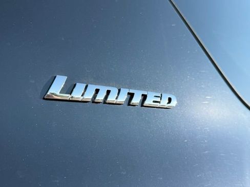 Used 2024 Toyota 4Runner Limited AWD/4WD image 13