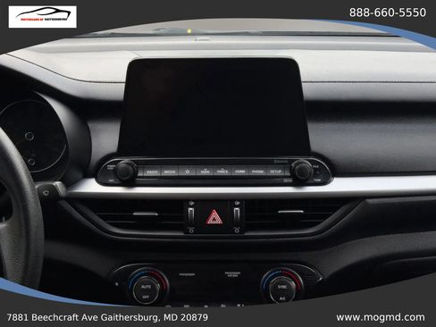Used 2019 Kia Forte LXS FWD image 32