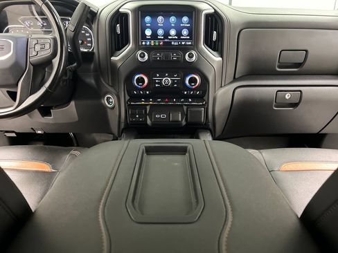 Used 2021 GMC Sierra 1500 AT4 w/ AT4 Value Package AWD/4WD image 39