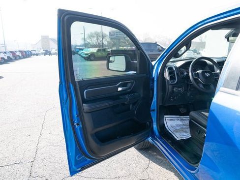 Used 2025 RAM 1500 Big Horn AWD/4WD image 10