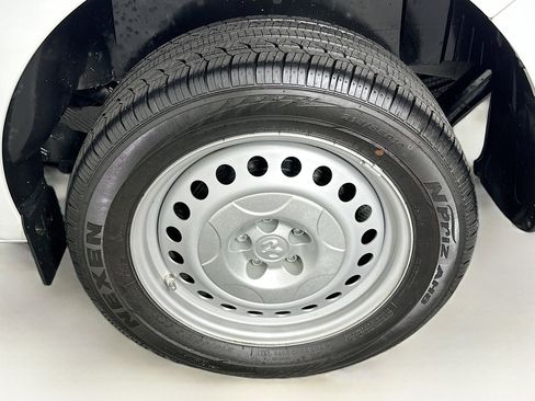 Used 2022 RAM ProMaster City Tradesman image 11