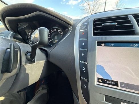 Used 2018 Lincoln MKZ Reserve w/ Technology Package image 20