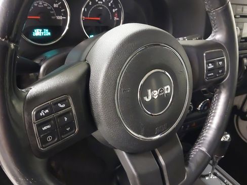 Used 2014 Jeep Wrangler Unlimited Sport w/ Quick Order Package 24S AWD/4WD image 25