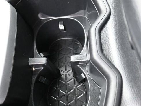 Used 2023 Toyota RAV4 XLE image 19