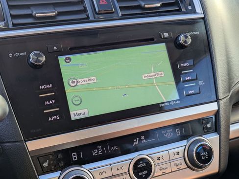 Used 2017 Subaru Outback 3.6R Touring w/ Popular Package #5A image 24