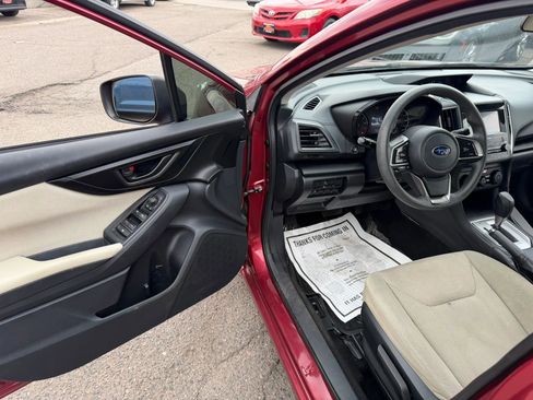 Used 2019 Subaru Impreza 2.0i image 11