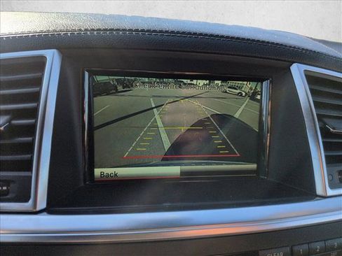 Used 2015 Mercedes-Benz ML 400 4MATIC image 14