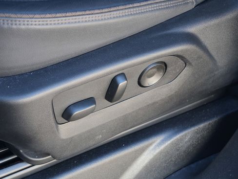 Used 2024 Chevrolet Tahoe High Country w/ Advanced Technology Package image 34