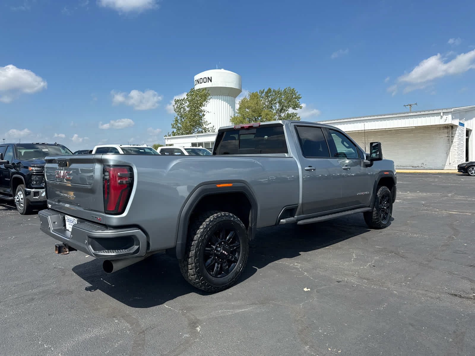 Certified 2024 GMC Sierra 3500 AT4 w/ AT4 Premium Plus Package AWD/4WD image 5