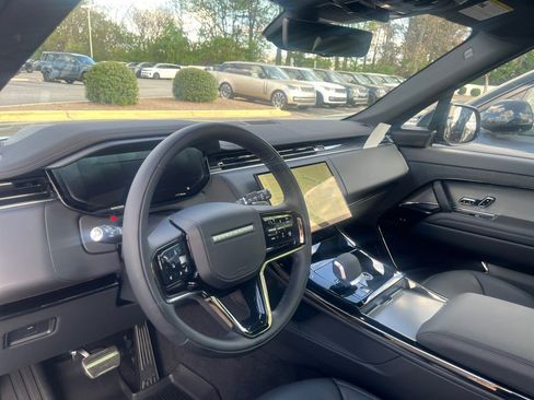 New 2026 Land Rover Range Rover Sport Dynamic SE AWD/4WD image 30