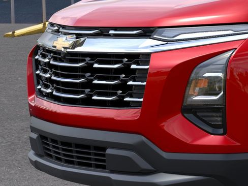 New 2026 Chevrolet Equinox LT w/ Convenience Package II FWD image 13