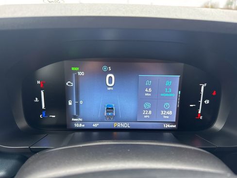 New 2025 Ford Maverick XL w/ Equipment Group 101A image 14