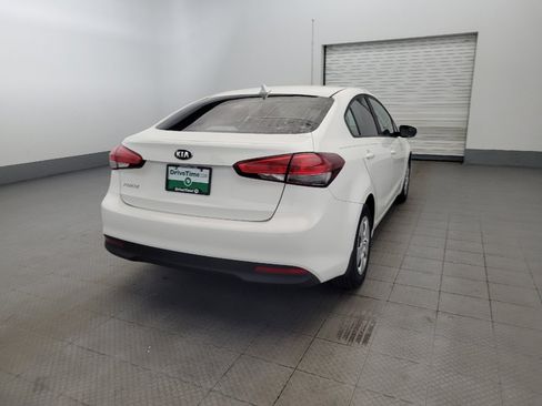 Used 2018 Kia Forte LX FWD image 7