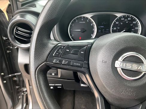 Used 2023 Nissan Kicks S FWD image 22