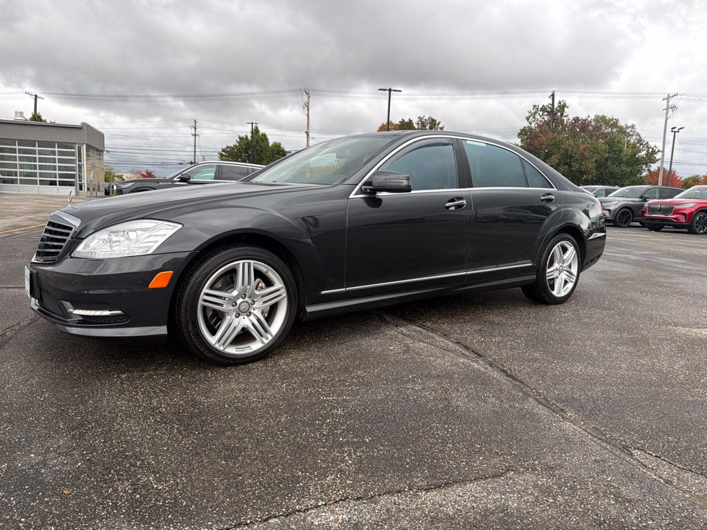Used 2013 Mercedes-Benz S 550 4MATIC image 4