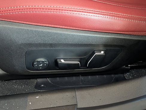 Certified 2025 BMW M340i xDrive M340i xDrive w/ Shadowloine Package image 10