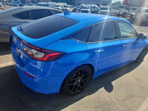 Used 2023 Honda Civic Sport image 6
