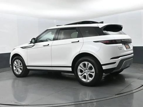 Used 2023 Land Rover Range Rover Evoque S AWD/4WD image 9