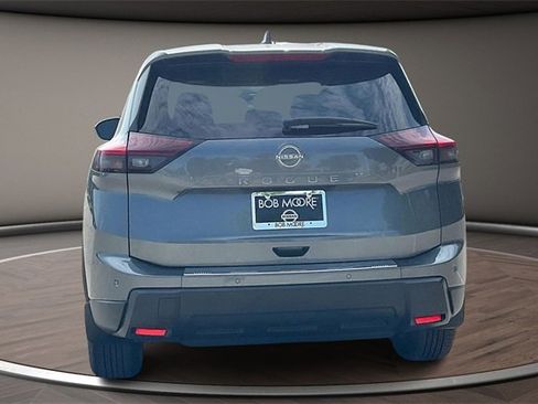 New 2026 Nissan Rogue SV image 4