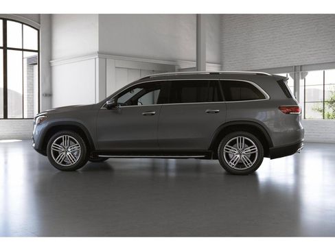 Certified 2022 Mercedes-Benz GLS 450 4MATIC image 34