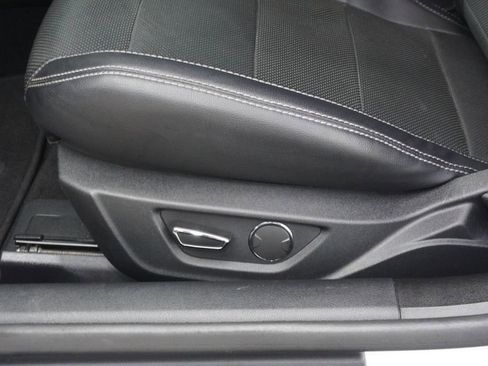 Used 2019 Ford Mustang GT Premium image 21