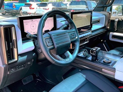 Used 2024 GMC Hummer EV 3X w/ Omega Edition AWD/4WD image 18