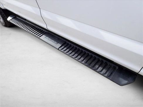 Used 2019 Ford F350 XLT w/ XLT Value Package image 9