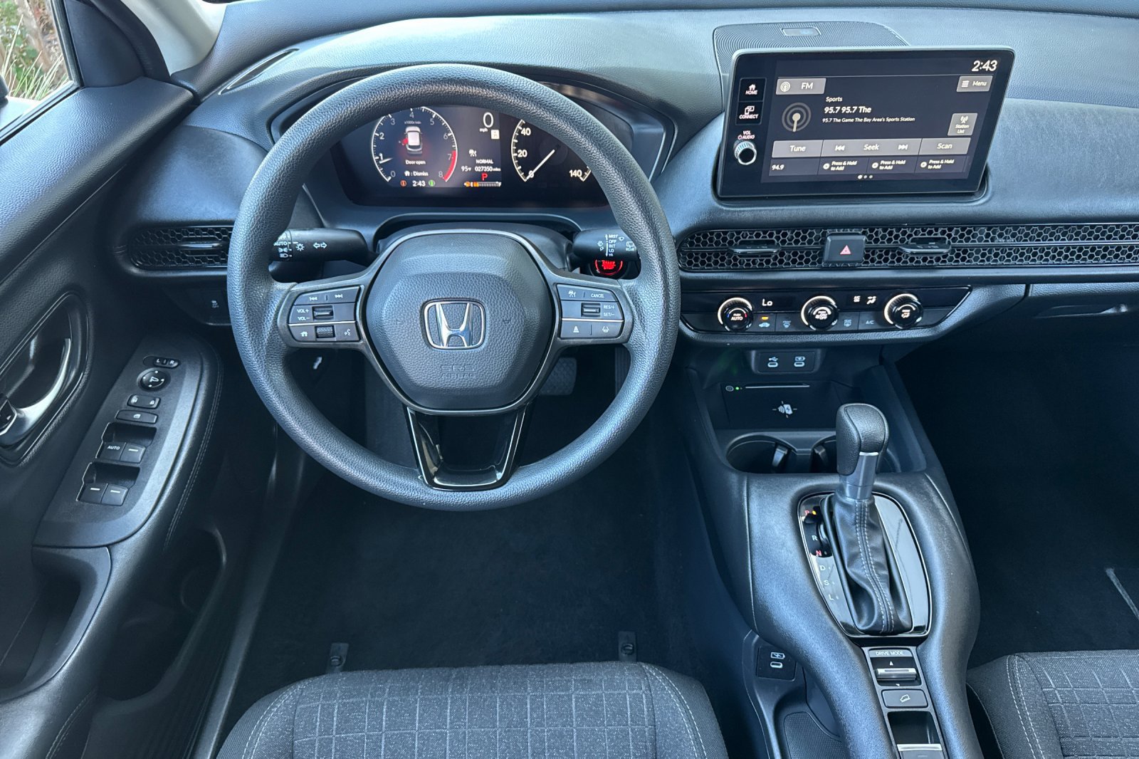 Used 2026 Honda HR-V LX image 18