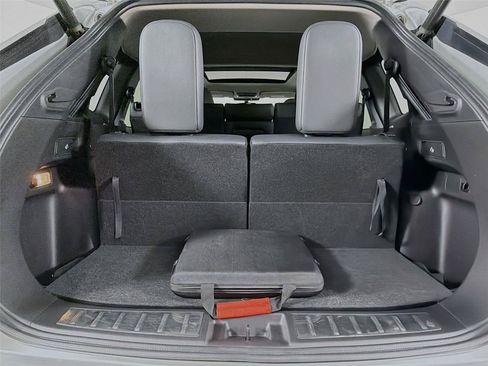 Used 2023 Mitsubishi Outlander SE AWD/4WD image 14