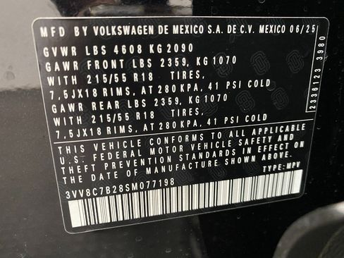 New 2025 Volkswagen Taos S image 29
